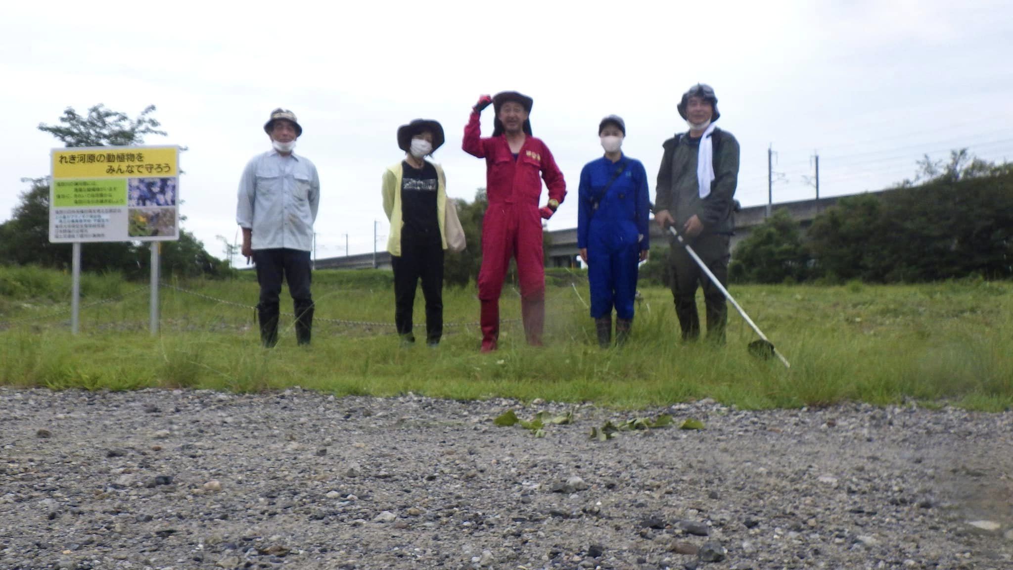 少数精鋭での除草