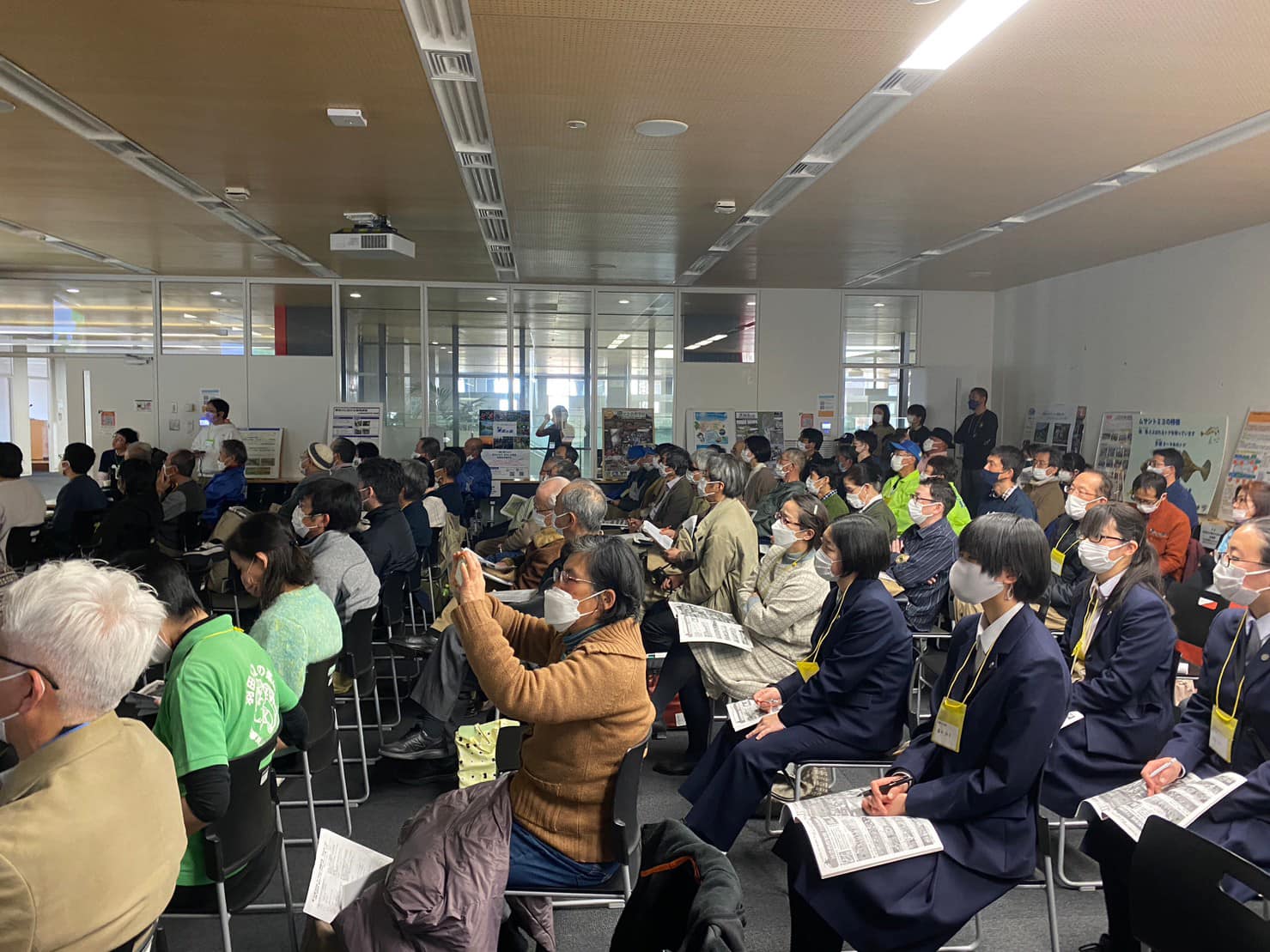 若い世代も多く参加しています