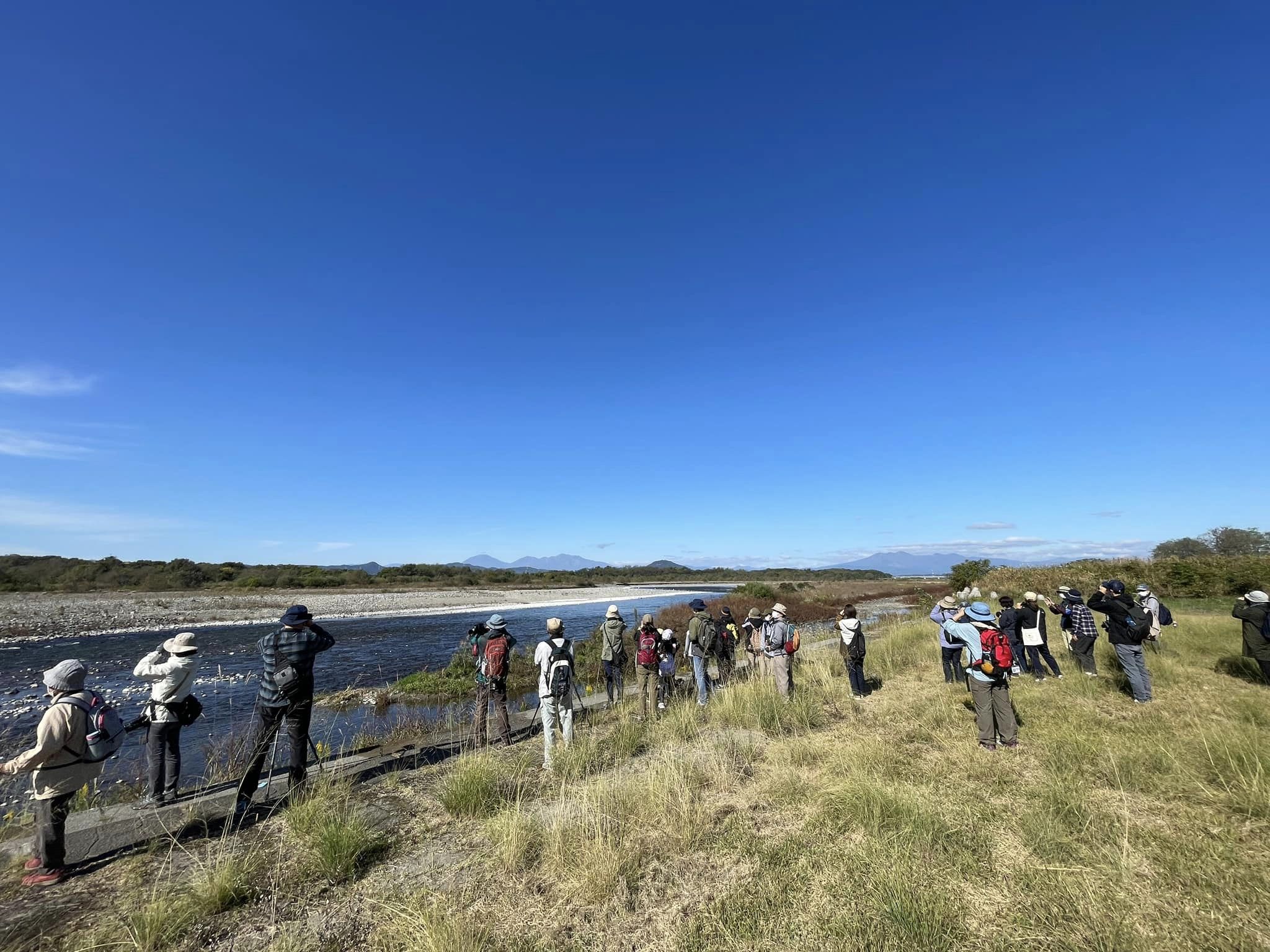 開放感のある河川敷