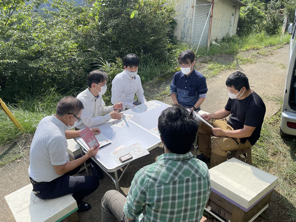 田中さんのお話を伺う